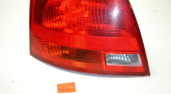 Audi A4 S4 B7 8E 8H Rear/tail lights 8E9945095E 484001