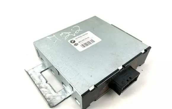 BMW 3 E90 E91 Torque split ecu control unit/module 9113348