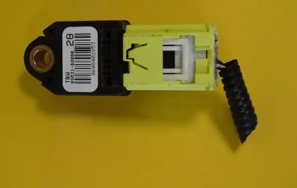 Toyota Auris 150 Airbag deployment crash/impact sensor 89831-02080