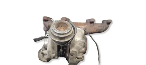 Volkswagen PASSAT B6 Turbo 03G253016H
