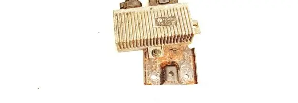 Renault Scenic I Glow plug pre-heat relay 7700111525