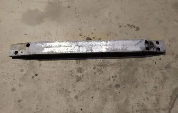 Nissan Note (E11) Front bumper cross member