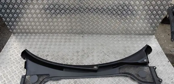 Audi TT TTS Mk2 Wiper trim 8J2819401