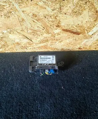 Opel Insignia A Parking PDC control unit/module 13354532