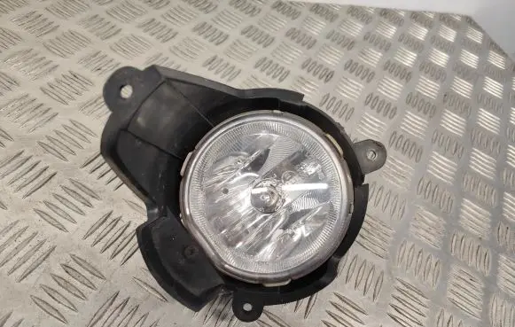 Chevrolet Captiva Front fog light 00015691