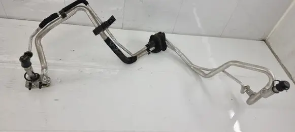 Volvo V60 Air conditioning (A/C) pipe/hose 31369444