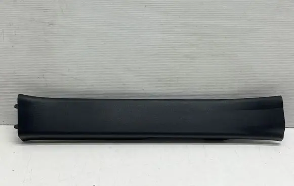 Toyota Highlander XU70 Front sill trim cover 679130E100