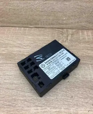 Mercedes-Benz E W211 Gateway control module A2115402945 410213005008