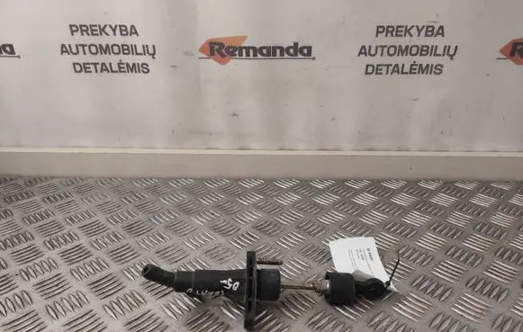 KIA Cerato Clutch master cylinder 