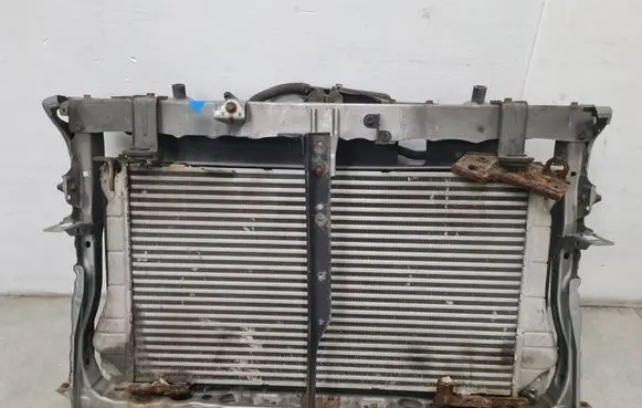 Toyota Avensis T270 Radiator support slam panel MF4227503773 160400R160