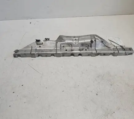 Other engine bay part