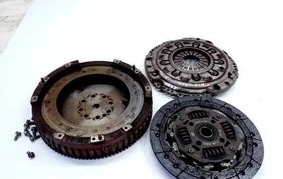 KIA Ceed Clutch set kit 4110032AB1