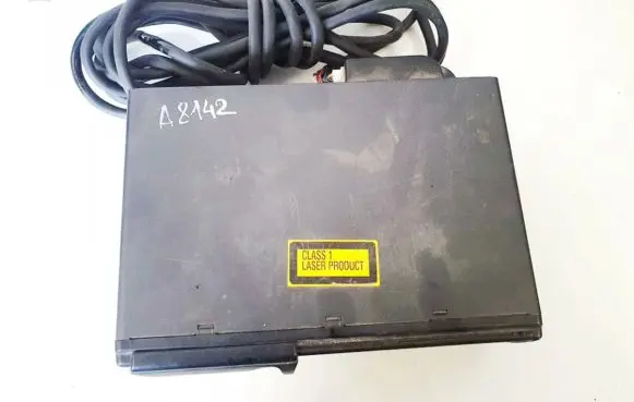 Toyota Previa (XR30, XR40) II CD/DVD changer 0860100911 08601-00911