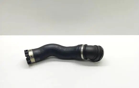BMW 5 E60 E61 Intercooler hose/pipe 7803747 780374703 11017803747