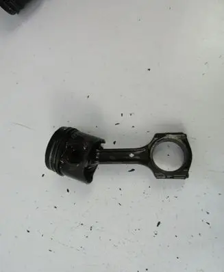 Peugeot 607 Piston 