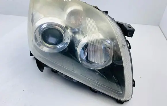 Toyota Avensis T250 Headlight/headlamp 992680008 9238C