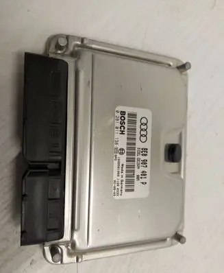 Audi A6 S6 C5 4B Engine control unit/module 8E0907401P 0281011136 1039S01060