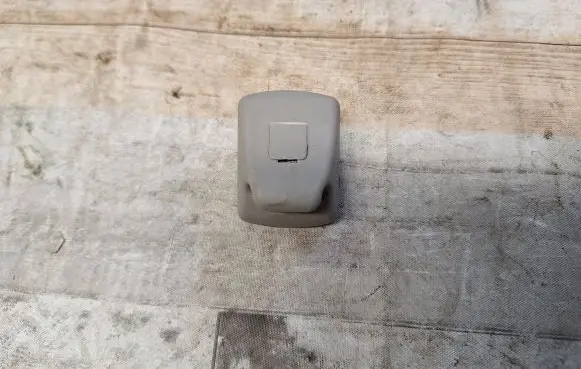 Mazda 2 Sun visor clip/hook/bracket 