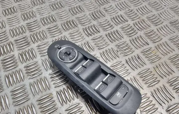 Ford S-MAX Electric window control switch 7s7t14a132bc
