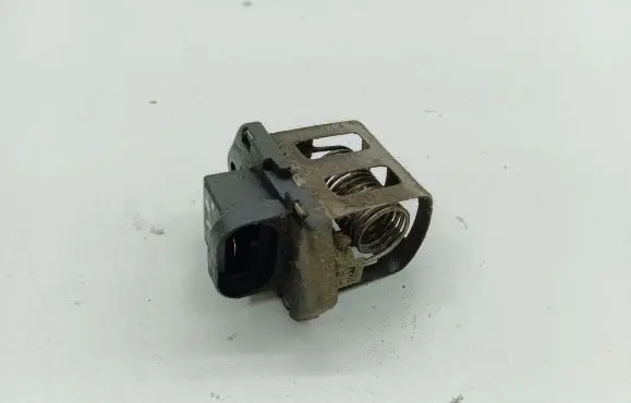 Renault Megane I Coolant fan relay 