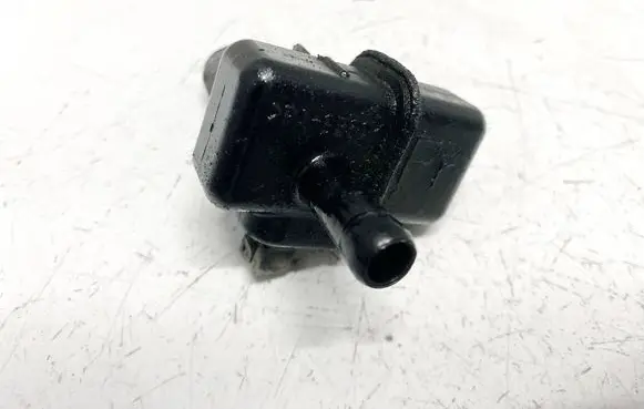 Nissan X-Trail T30 Valve vacuum 