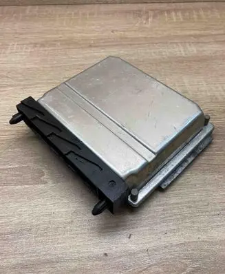 Volvo S60 Engine control unit/module ECU 08677708A 0281010319
