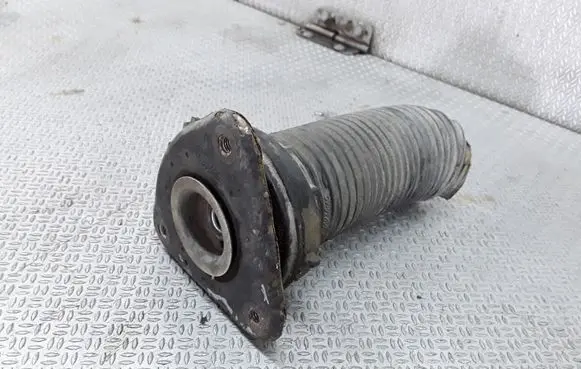 Ford Focus C-MAX Front upper strut mount 3M513K155FA