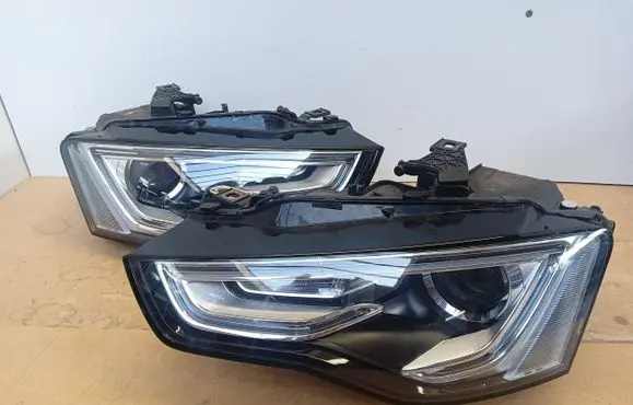Audi A5 Headlights/headlamps set 8T0941006C