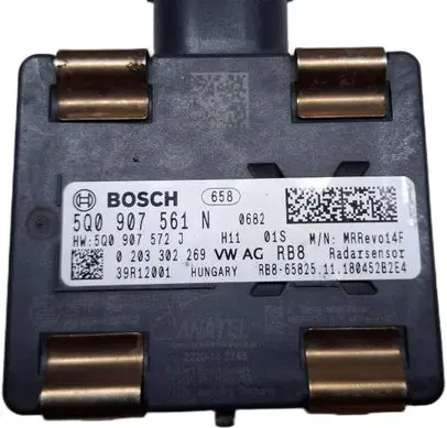 Volkswagen Golf VII Distronic sensor radar 5Q0907561N 5Q0907572J 0203302269