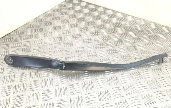 BMW 7 F01 F02 F03 F04 Windshield/front glass wiper blade 7182459
