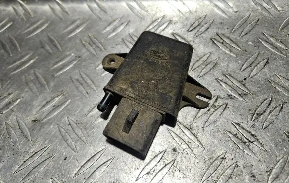 Ford Sierra Air pressure sensor E7EF9F479A2A
