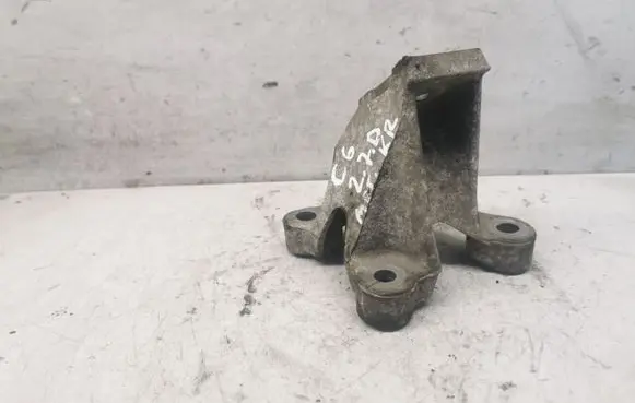 Audi A6 S6 C6 4F Engine mounting bracket