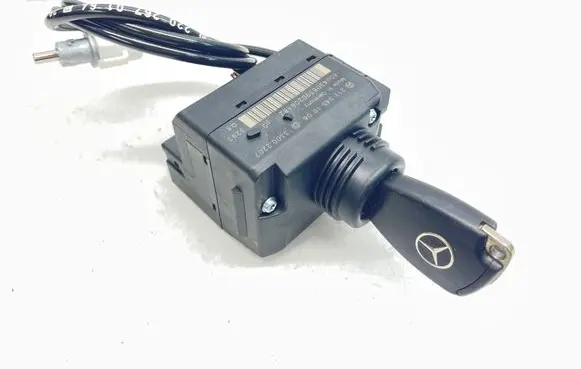 Mercedes-Benz E W211 Ignition lock 2115451008