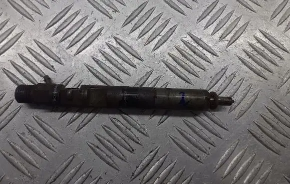 Ford Focus Fuel injectors set 2T1Q-9F593-AA
