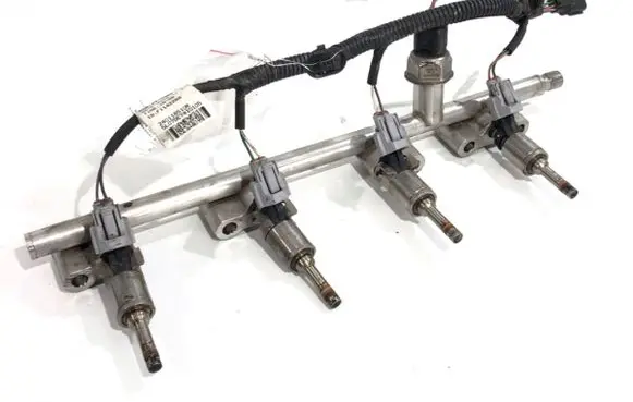 Fuel main line pipe
