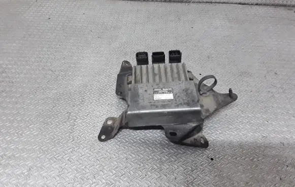 Lexus IS 220D-250-350 Fuel injection pump control unit/module 8987120070