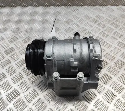 Iveco Daily 6th gen Air conditioning (A/C) compressor (pump) 4472801800 504388828