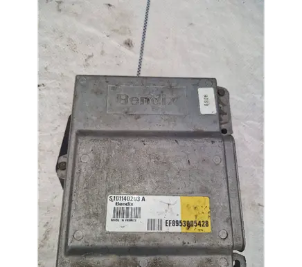 Jeep Cherokee Engine control unit/module Ef8953005428