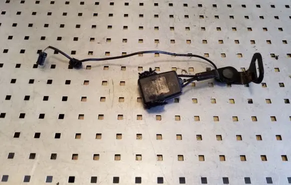 Peugeot 5008 Rear seatbelt buckle 9681982580