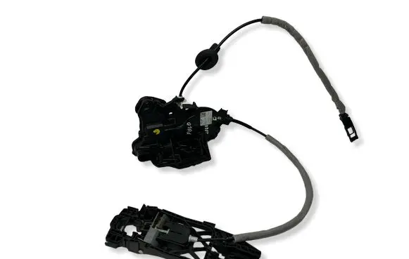 Volkswagen Polo VI Front door lock 10B837016 081020064611