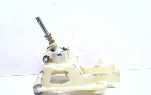 Volvo V40 Gear shifter/selector 1000249748