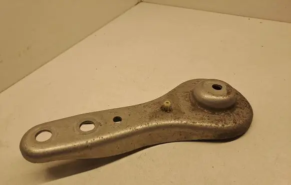Other rear suspension part