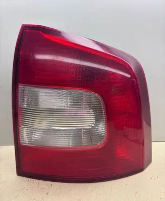 Skoda Octavia Mk2 (1Z) Rear/tail lights 1Z9945258