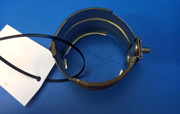 Jaguar XJS Fuel pump bracket 
