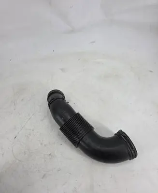 Audi Q7 4L Air intake hose/pipe 7L6129627F