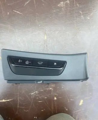 KIA Niro Central console control unit 84782-at000
