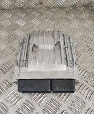BMW 3 E90 E91 Engine control unit/module 7599881 DMEMSD812 5WK93729