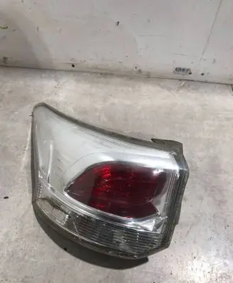 Mitsubishi Outlander Rear/tail lights 8330A787
