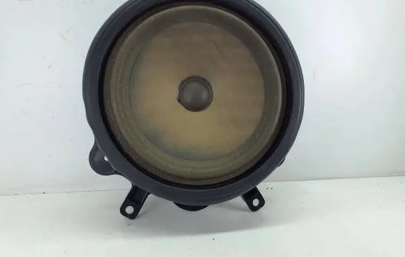 Audi A3 S3 A3 Sportback 8P Front door speaker 8P0035411 7606500214