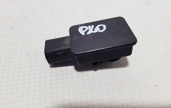 Mercedes-Benz CLA C117 X117 W117 Air quality sensor A2045420218DD A2045420218